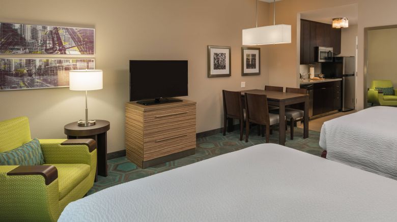 <b>TownePlace Suites Chicago Schaumburg Suite</b>. Images powered by <a href="https://www.leonardoworldwide.com/" title="Leonardo Worldwide" target="_blank">Leonardo</a>.