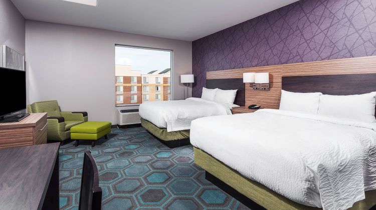 TownePlace Suites Chicago Schaumburg Suite
