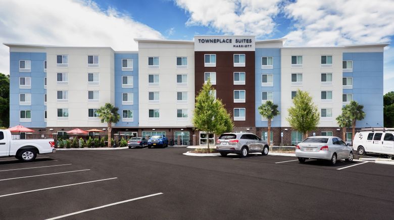 TownePlace Suites Charleston Mt Pleasant Exterior. Images powered by <a href="https://www.leonardoworldwide.com" target="_blank" rel="noopener">Leonardo</a>.