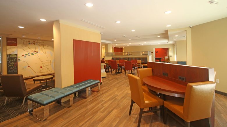 <b>TownePlace Suites North Charleston Lobby</b>. Images powered by <a href="https://www.leonardoworldwide.com/" title="Leonardo Worldwide" target="_blank">Leonardo</a>.