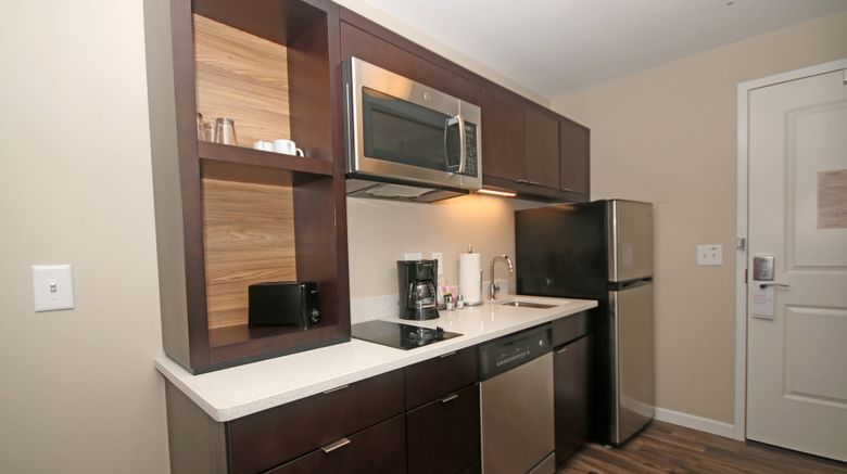 <b>TownePlace Suites North Charleston Room</b>. Images powered by <a href="https://www.leonardoworldwide.com/" title="Leonardo Worldwide" target="_blank">Leonardo</a>.