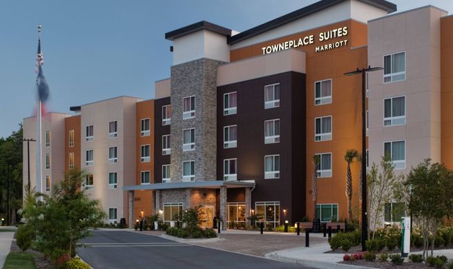 TownePlace Suites Airport/Conv Ctr Exterior