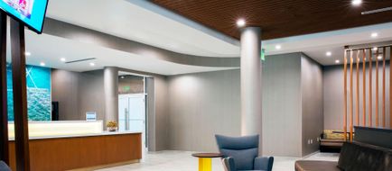 SpringHill Suites Miami Doral Lobby