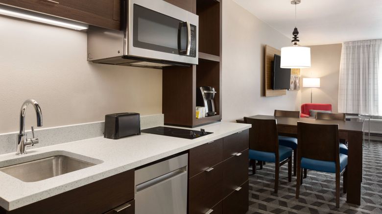 <b>TownePlace Suites Cedar Rapids Marion Room</b>. Images powered by <a href="https://www.leonardoworldwide.com/" title="Leonardo Worldwide" target="_blank">Leonardo</a>.