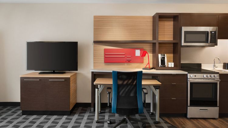 TownePlace Suites Cedar Rapids Marion Room