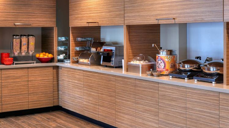 TownePlace Stes Marriott Cleveland Solon Restaurant