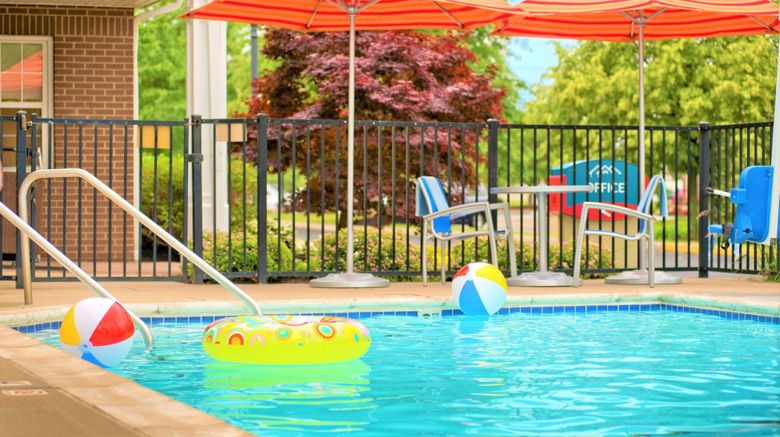 <b>TownePlace Suites Cleveland Westlake Pool</b>. Images powered by <a href="https://www.leonardoworldwide.com/" title="Leonardo Worldwide" target="_blank">Leonardo</a>.