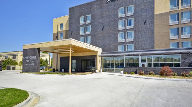 SpringHill Suites Cincinnati Blue Ash Exterior