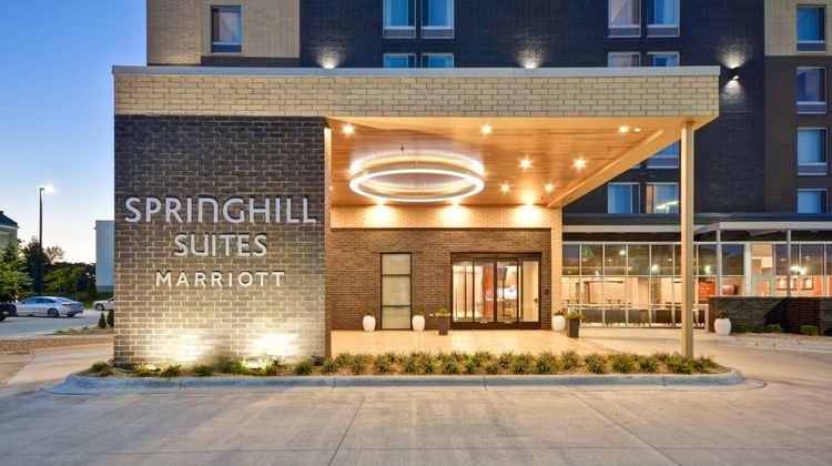 SpringHill Suites Cincinnati Blue Ash Exterior