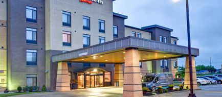 SpringHill Suites Cincinnati Arpt South Exterior