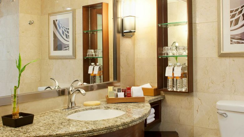 <b>Mexico City Marriott Reforma Hotel Room</b>. Images powered by <a href="https://www.leonardoworldwide.com/" title="Leonardo Worldwide" target="_blank">Leonardo</a>.