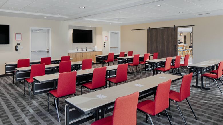 <b>TownePlace Suites Columbus Hilliard Meeting</b>. Images powered by <a href="https://www.leonardoworldwide.com/" title="Leonardo Worldwide" target="_blank">Leonardo</a>.