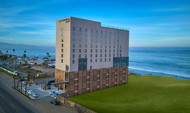 City Express Plus by Marriott Exterior