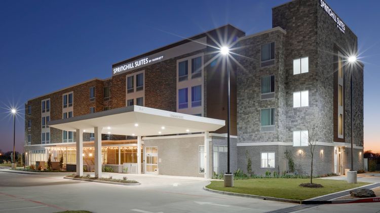 SpringHill Suites Dallas Mansfield Exterior