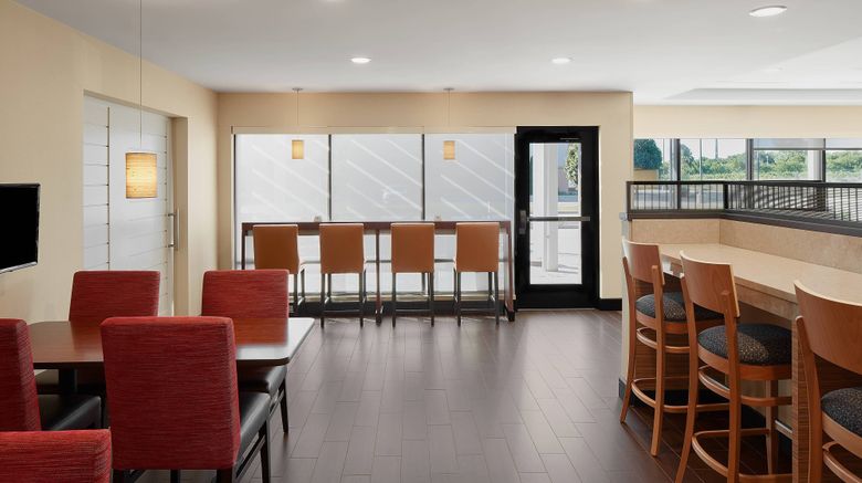 <b>TownePlace Suites Danville Restaurant</b>. Images powered by <a href="https://www.leonardoworldwide.com/" title="Leonardo Worldwide" target="_blank">Leonardo</a>.