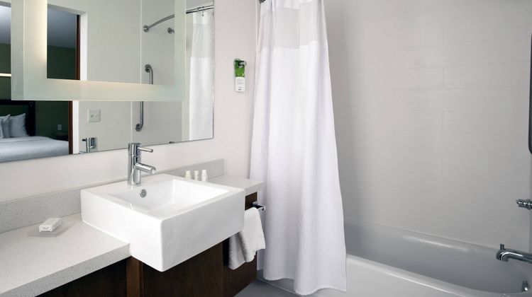 SpringHill Suites Mobile West Room