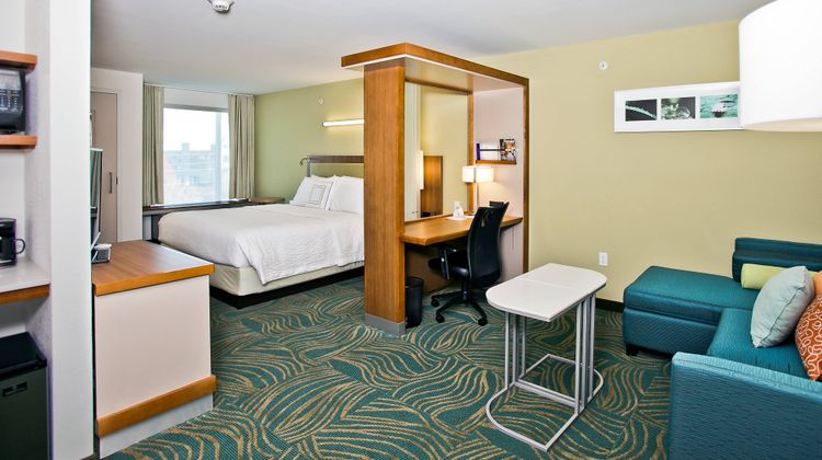 SpringHill Suites Mobile West Room