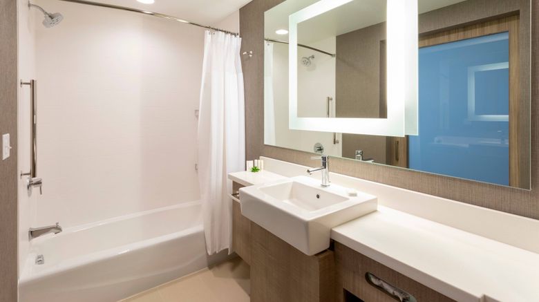 <b>SpringHill Suites By Marriott Room</b>. Images powered by <a href="https://www.leonardoworldwide.com/" title="Leonardo Worldwide" target="_blank">Leonardo</a>.