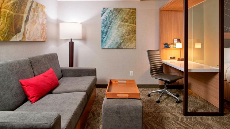 SpringHill Suites Dayton Beavercreek Suite