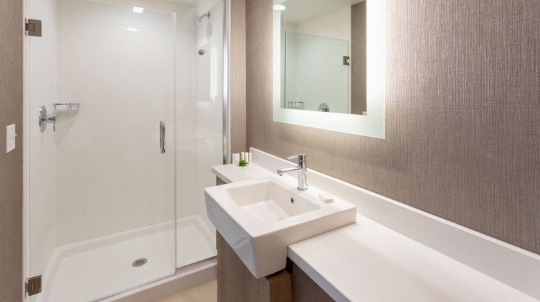 <b>SpringHill Suites By Marriott Room</b>. Images powered by <a href="https://www.leonardoworldwide.com/" title="Leonardo Worldwide" target="_blank">Leonardo</a>.