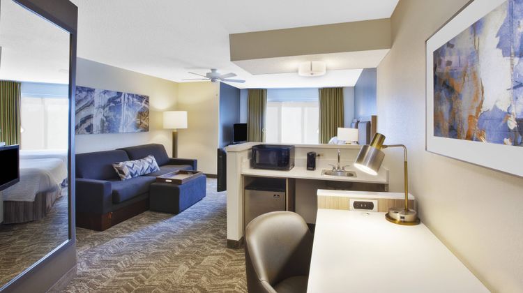 SpringHill Suites by Marriott Suite
