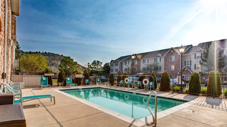 TownePlace Suites Garden of the Gods Pool