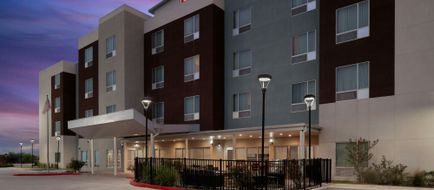 TownePlace Suites Kingsville Exterior
