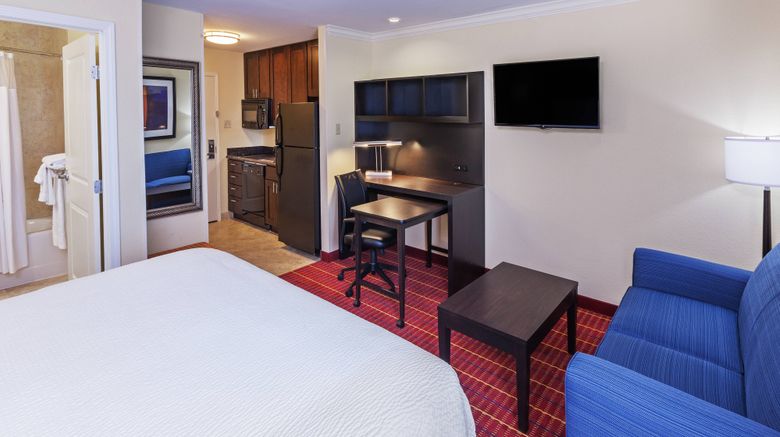 <b>TownePlace Suites Corpus Christi Suite</b>. Images powered by <a href="https://www.leonardoworldwide.com/" title="Leonardo Worldwide" target="_blank">Leonardo</a>.