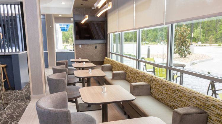 SpringHill Suites Slidell Restaurant