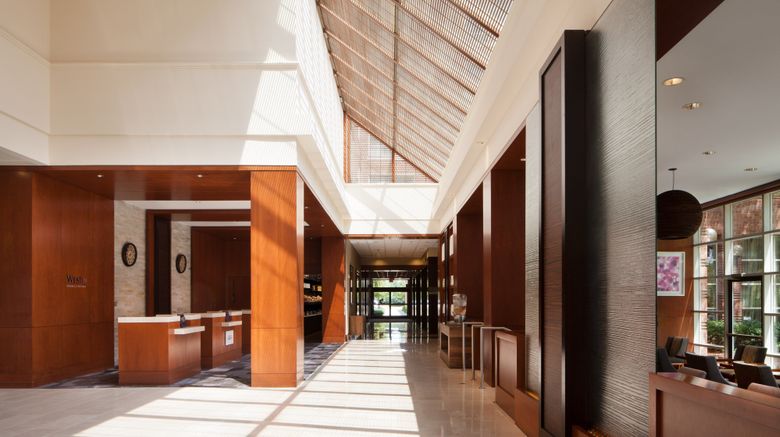 <b>Westin Princeton at Forrestal Village Lobby</b>. Images powered by <a href="https://www.leonardoworldwide.com/" title="Leonardo Worldwide" target="_blank">Leonardo</a>.