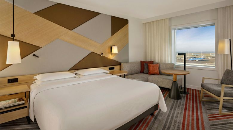 <b>Sheraton Amsterdam Airport Htl/Conf Ctr Room</b>. Images powered by <a href="https://www.leonardoworldwide.com/" title="Leonardo Worldwide" target="_blank">Leonardo</a>.