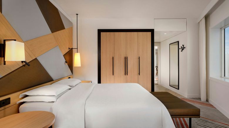 <b>Sheraton Amsterdam Airport Htl/Conf Ctr Room</b>. Images powered by <a href="https://www.leonardoworldwide.com/" title="Leonardo Worldwide" target="_blank">Leonardo</a>.