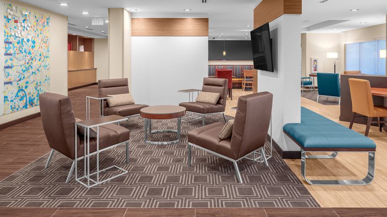<b>TownePlace Suites Cincinnati Fairfield Lobby</b>. Images powered by <a href="https://www.leonardoworldwide.com/" title="Leonardo Worldwide" target="_blank">Leonardo</a>.