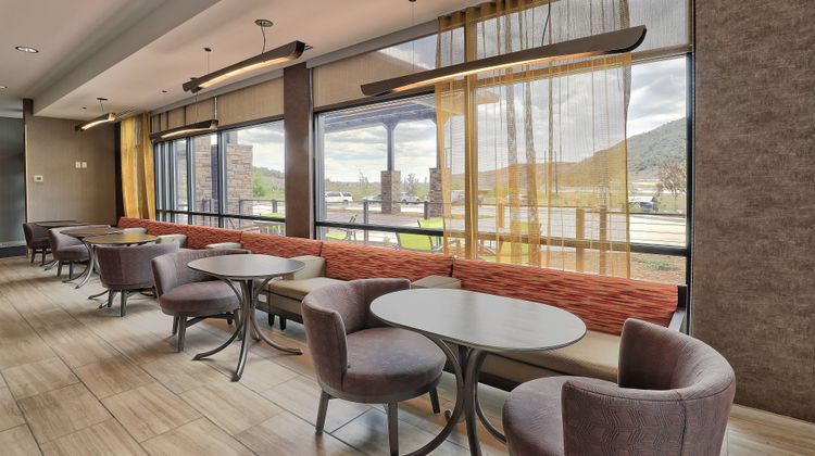 SpringHill Suites Durango Lobby
