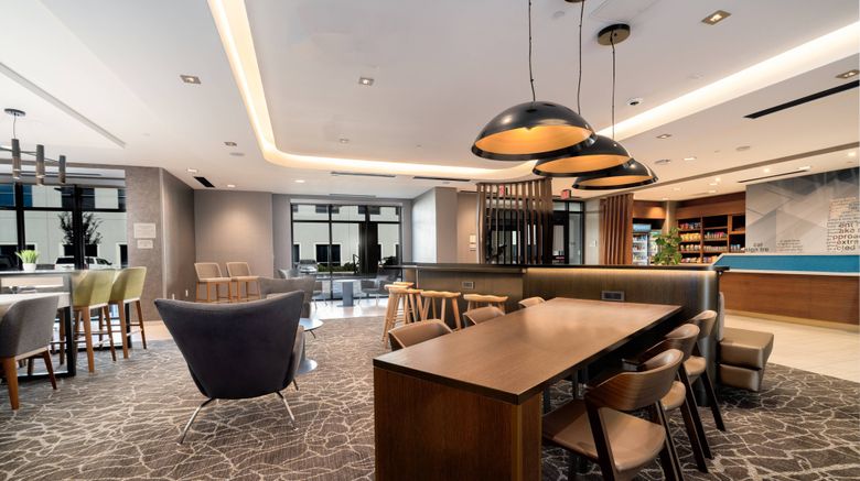 <b>SpringHill Suites Oakland Airport Lobby</b>. Images powered by <a href="https://www.leonardoworldwide.com/" title="Leonardo Worldwide" target="_blank">Leonardo</a>.