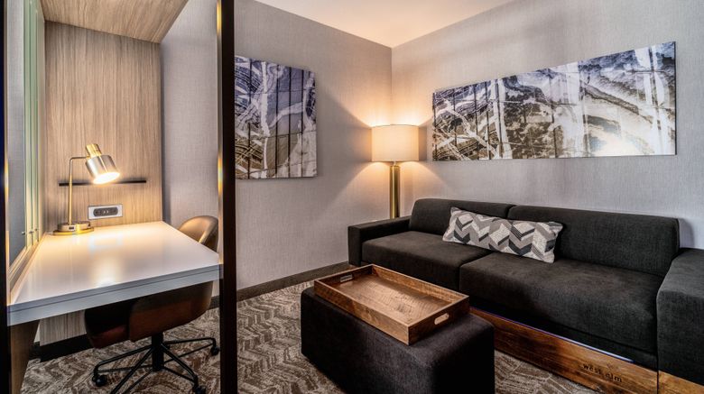 <b>SpringHill Suites Oakland Airport Suite</b>. Images powered by <a href="https://www.leonardoworldwide.com/" title="Leonardo Worldwide" target="_blank">Leonardo</a>.