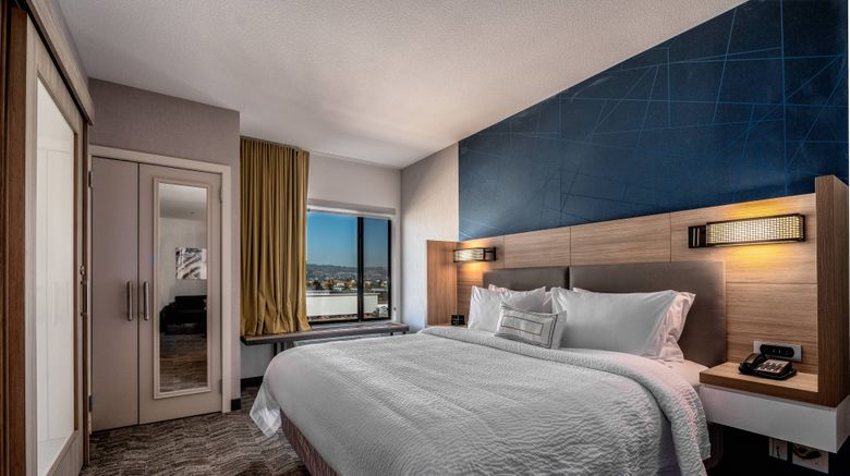 <b>SpringHill Suites Oakland Airport Suite</b>. Images powered by <a href="https://www.leonardoworldwide.com/" title="Leonardo Worldwide" target="_blank">Leonardo</a>.