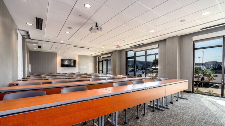 SpringHill Suites Oakland Airport Meeting