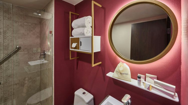 City Centro by Marriott Oaxaca Room