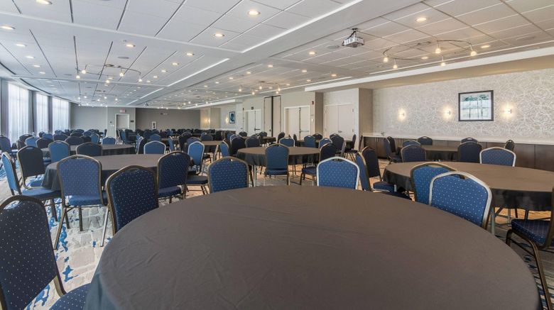 <b>SpringHill Suites Oklahoma City Downtown Meeting</b>. Images powered by <a href="https://www.leonardoworldwide.com/" title="Leonardo Worldwide" target="_blank">Leonardo</a>.