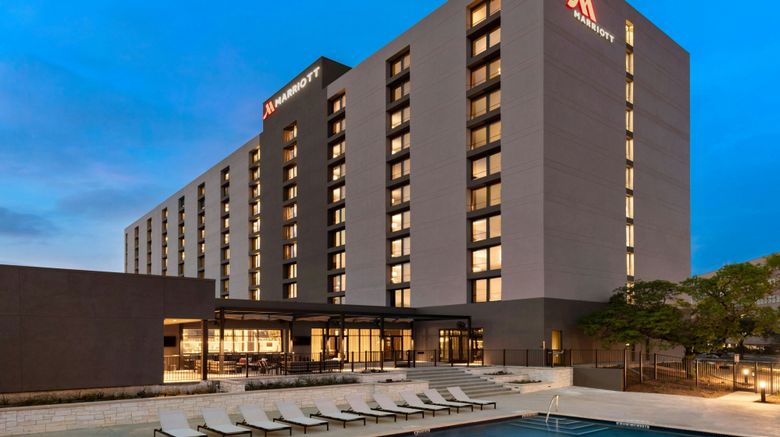 Marriott San Antonio Airport Exterior. Images powered by <a href="https://www.leonardoworldwide.com" target="_blank" rel="noopener">Leonardo</a>.