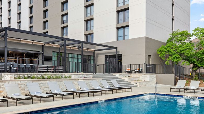 <b>Marriott San Antonio Airport Pool</b>. Images powered by <a href="https://www.leonardoworldwide.com/" title="Leonardo Worldwide" target="_blank">Leonardo</a>.
