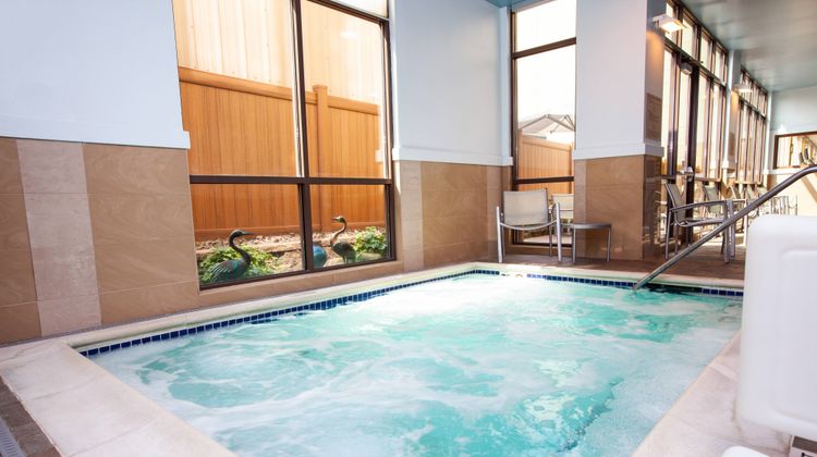 SpringHill Suites Wenatchee Pool
