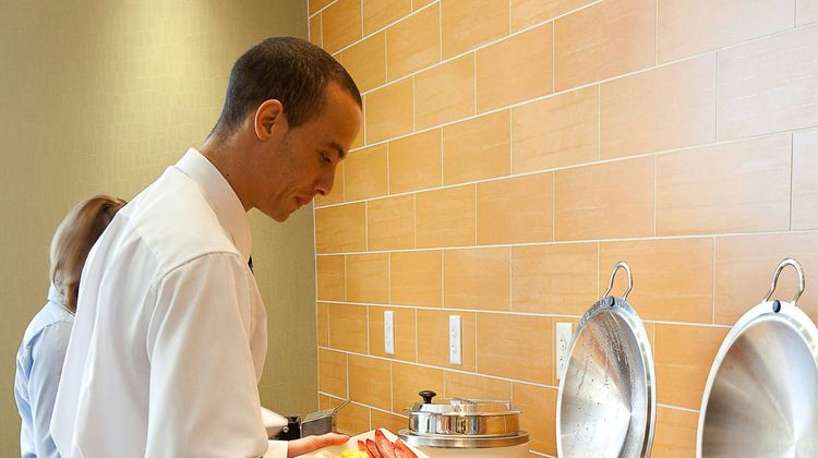 SpringHill Suites Wenatchee Restaurant