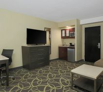 SpringHill Suites by Marriott Room