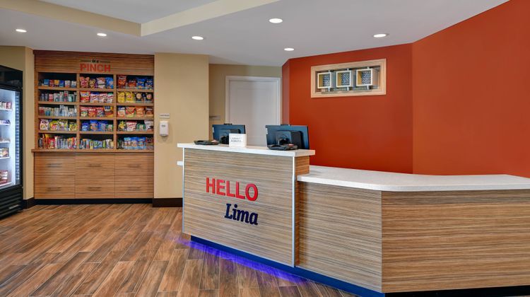 TownePlace Suites Lima Lobby
