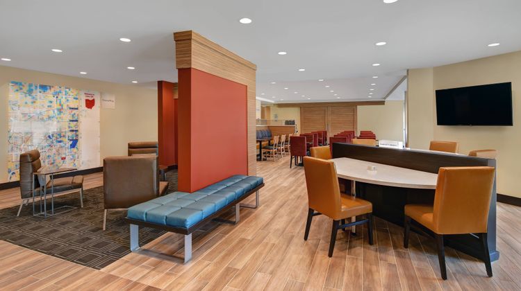 TownePlace Suites Lima Lobby
