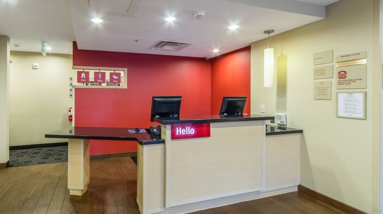 TownePlace Suites Dayton North Lobby