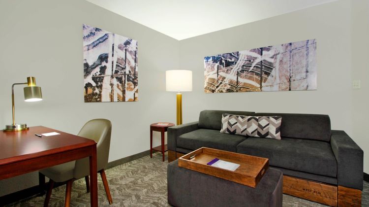 SpringHill Suites Chesapeake Greenbrier Room