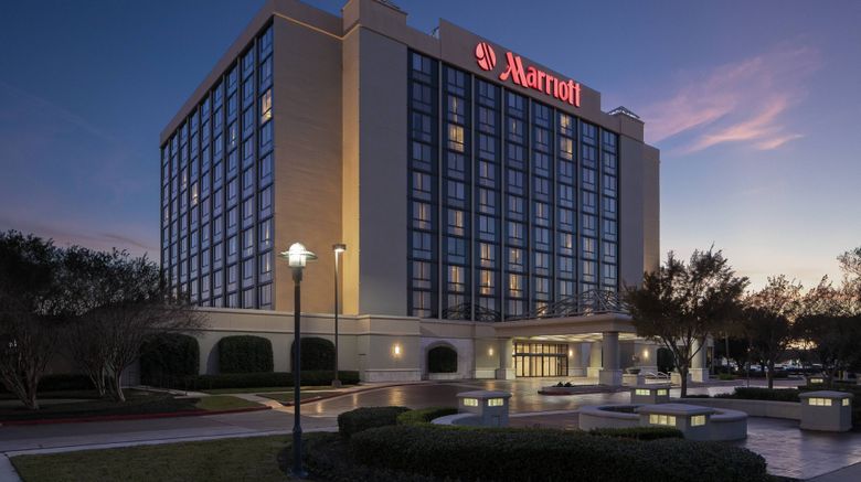 Houston Marriott South at Hobby Airport Exterior. Images powered by <a href="https://www.leonardoworldwide.com" target="_blank" rel="noopener">Leonardo</a>.